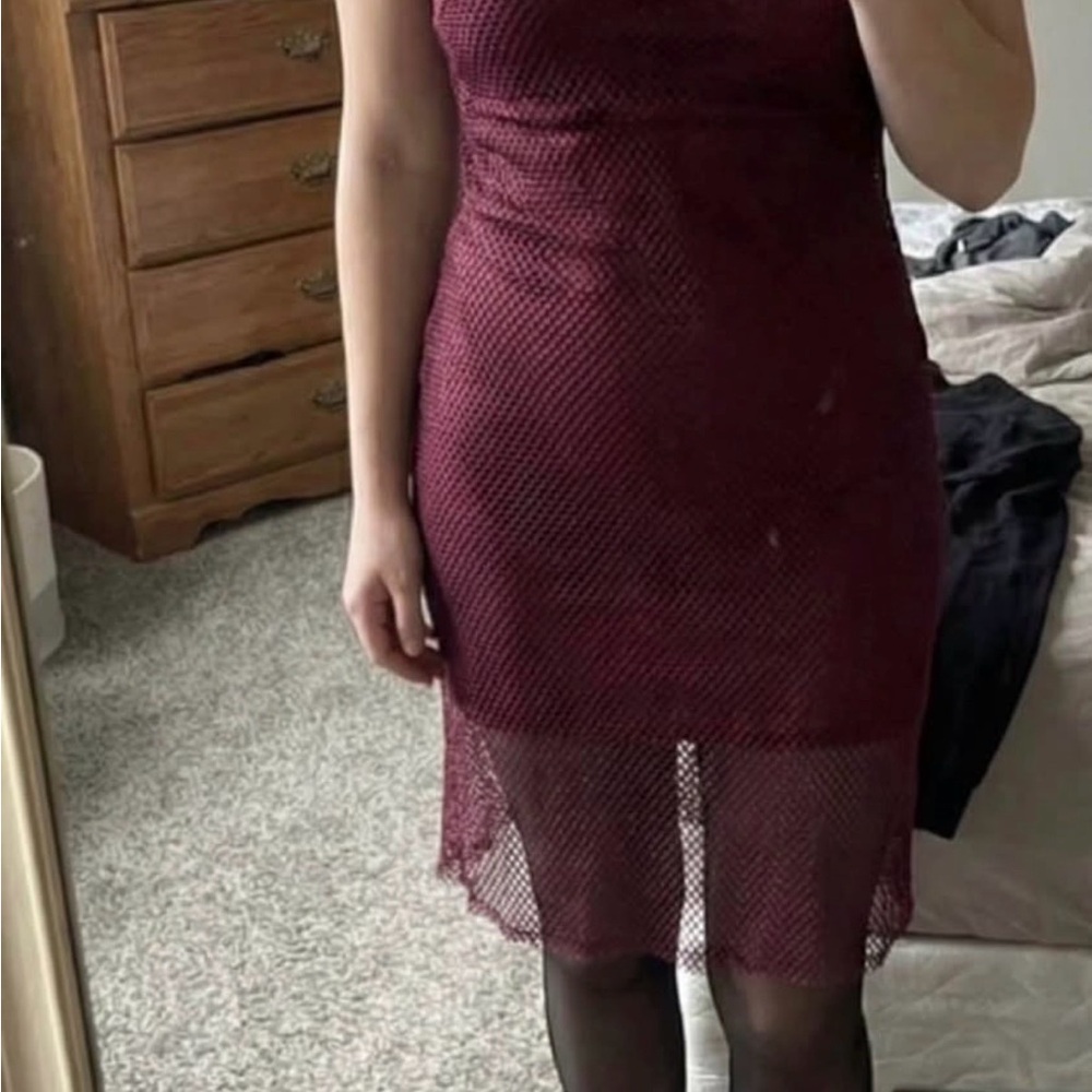 Elegant Burgundy Mesh Dress